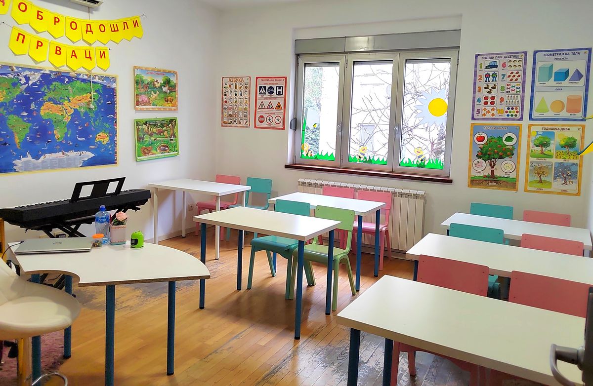 Moderno opremljena učionica